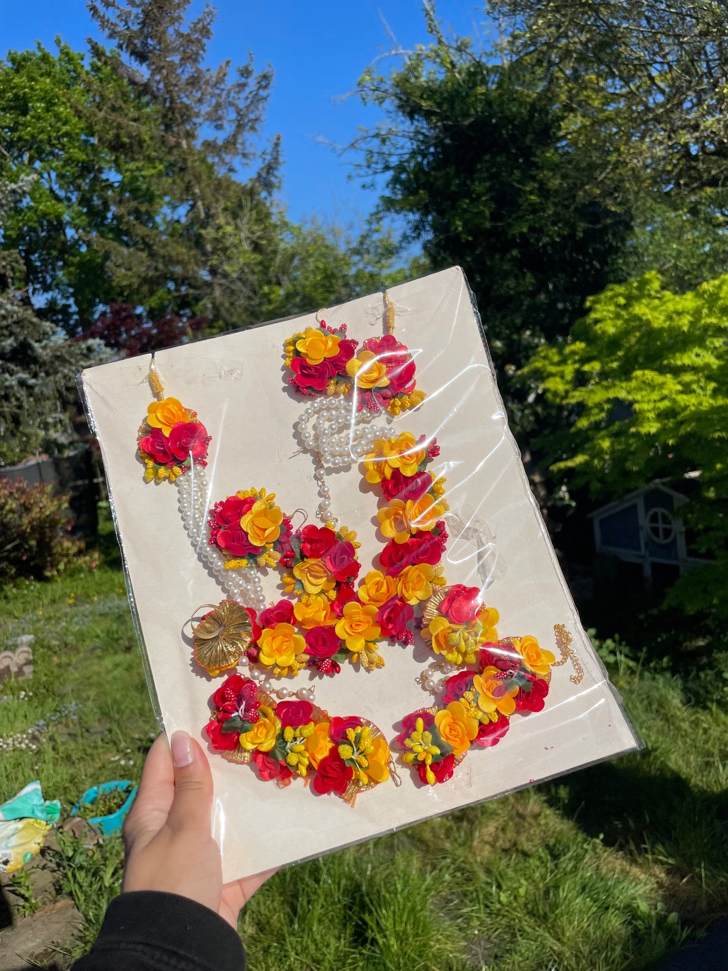 Stylish mehndi flower jewellery set includes Tikka, earrings, necklace and two bracelets